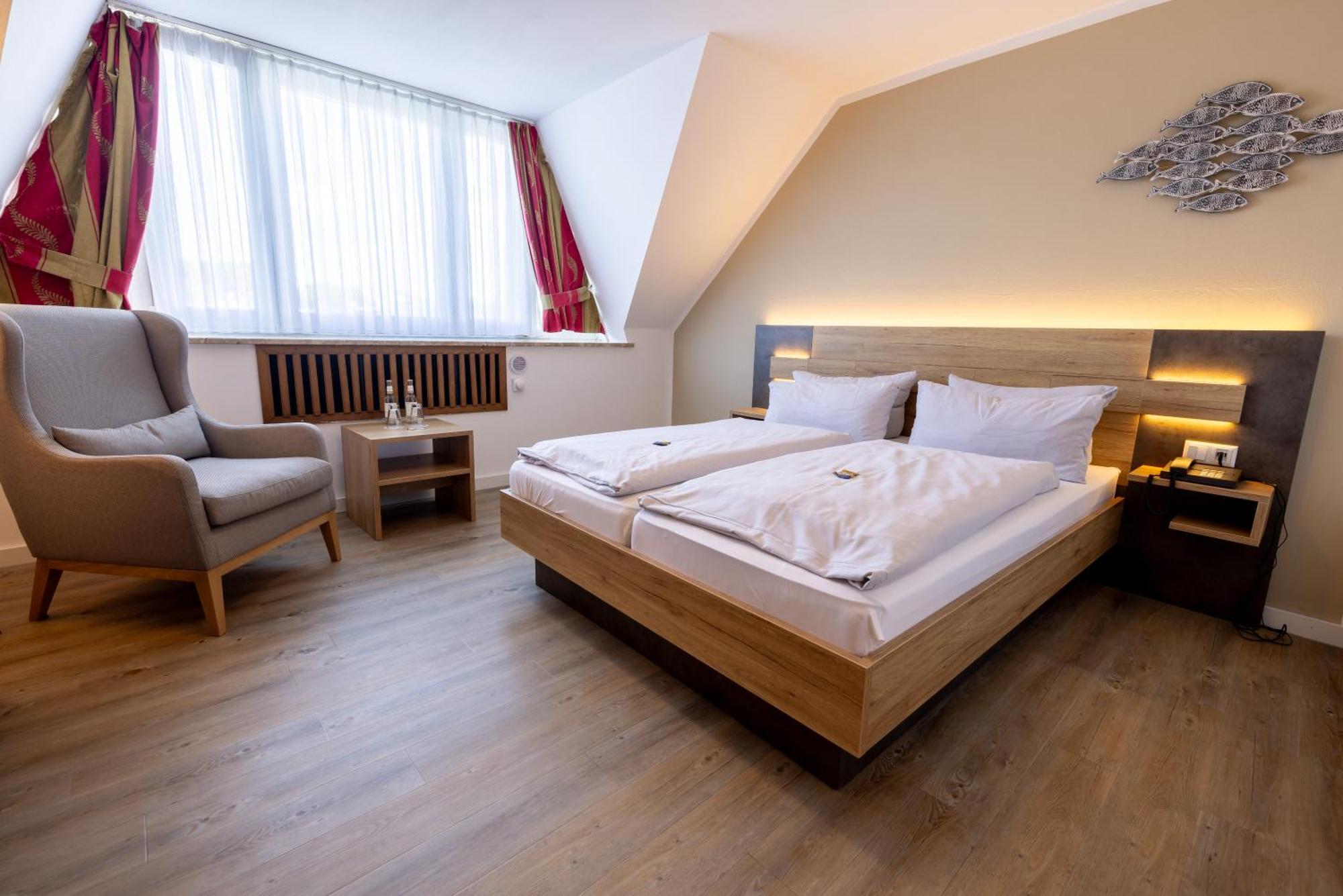 Hotel Luettje Burg Lütjenburg Eksteriør bilde