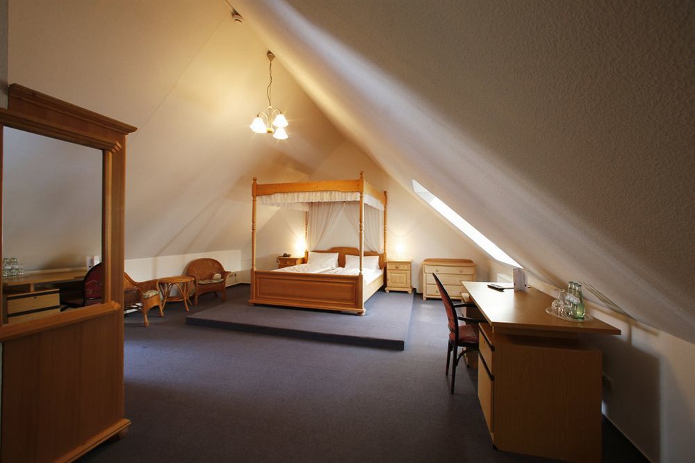 Hotel Luettje Burg Lütjenburg Eksteriør bilde
